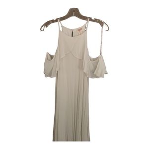 Dress Off white cold shoulder size L 18” pit to pit 37” Length by Mossimo
